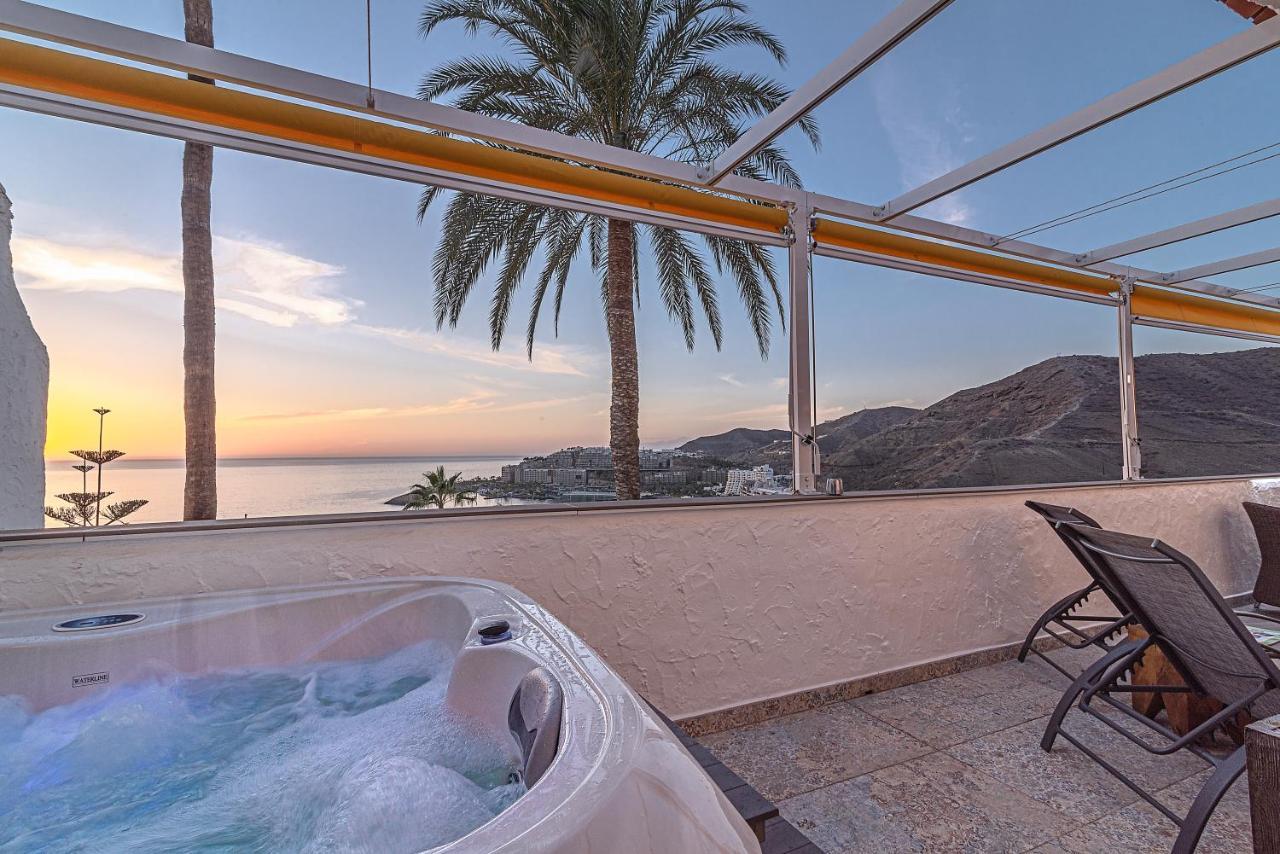 Mogan Luxury Apartment, Sea Views, Jacuzzi And Sauna. ภายนอก รูปภาพ